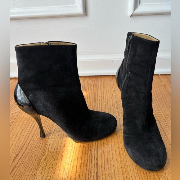 Miu Miu Black Ankle Heeled Boots Sleek Suede Design Size 36.5 Quiet Luxury - Picture 4 of 9